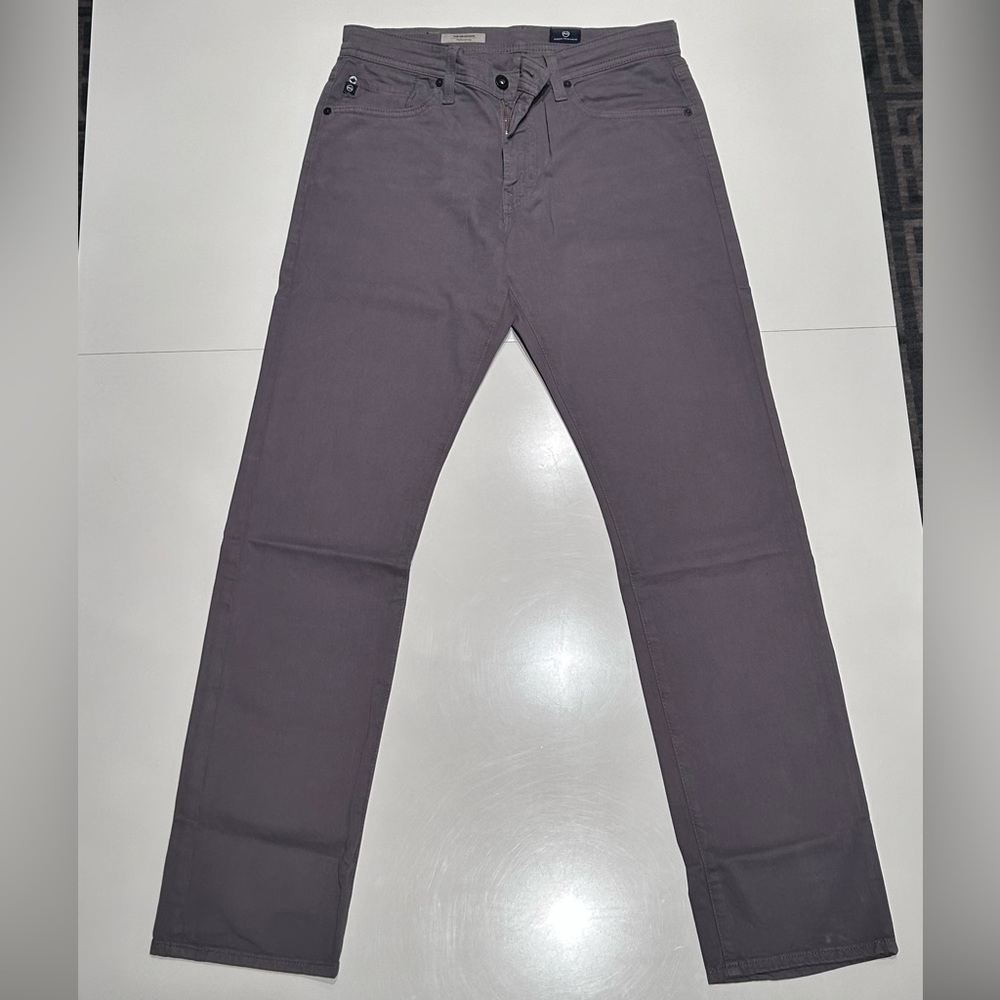 AG Men’s Gray Pants, “The Graduate” style, 31x32, Excellent Condition